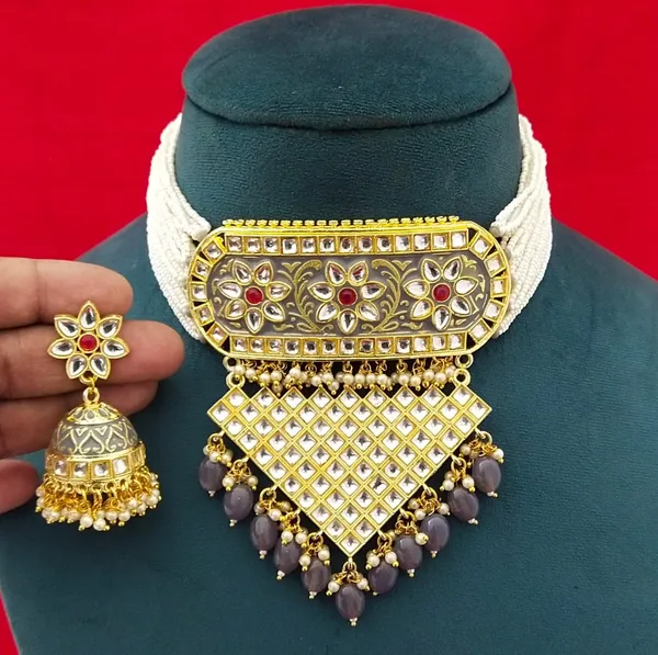 Grey_Choker_Necklace_Set_and_Earrings_with_Jhumka_Earring