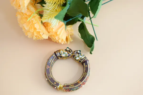 Sheep_Handmade_Openable_Bracelet_Set