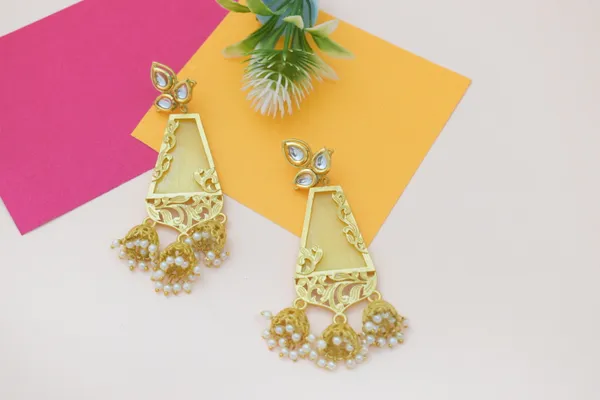 New_Stone_Based_Yellow_Earring