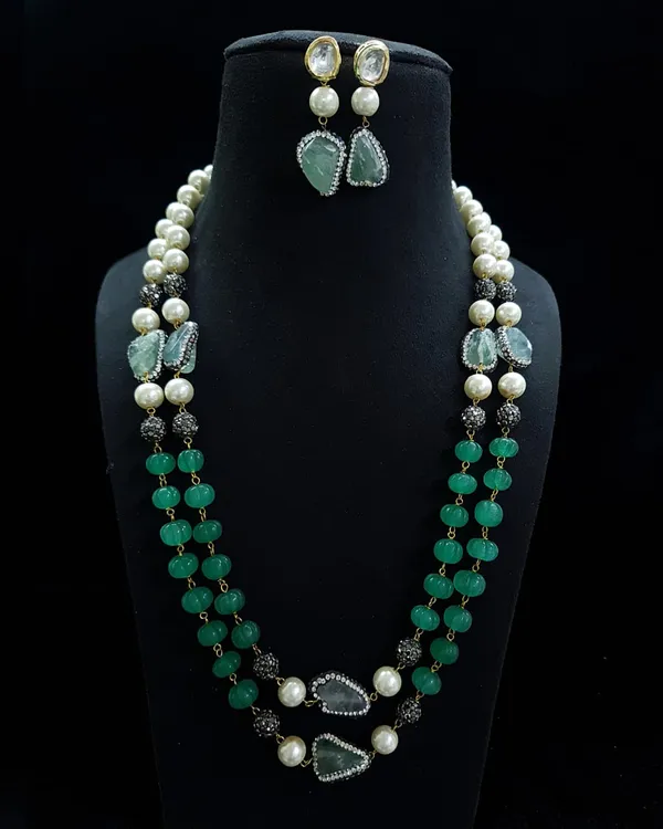 Mala_Necklace_with_Earring