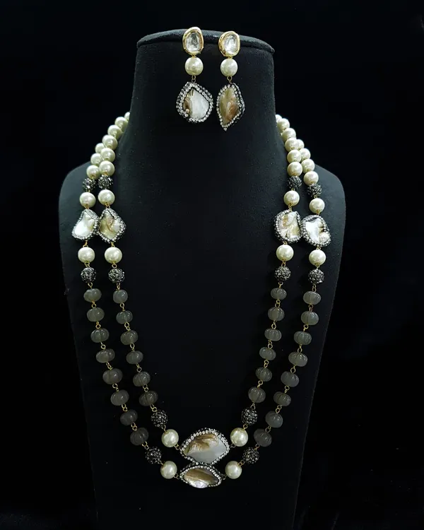 Mala_Necklace_with_Earring