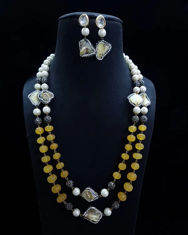 Mala_Necklace_with_Earring