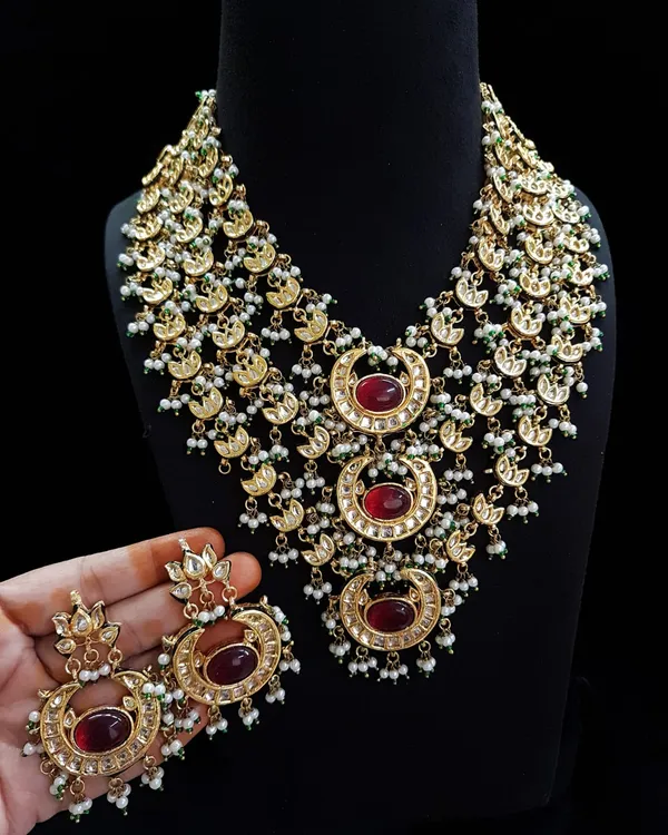Brass_Multiline_Heavy_Necklace_Set_and_Earrings