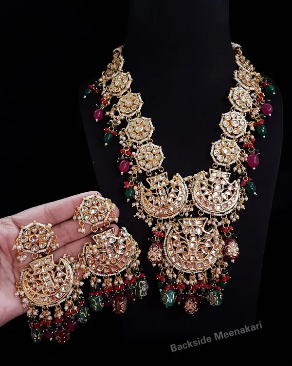 Long_Necklace_Set_and_Earrings