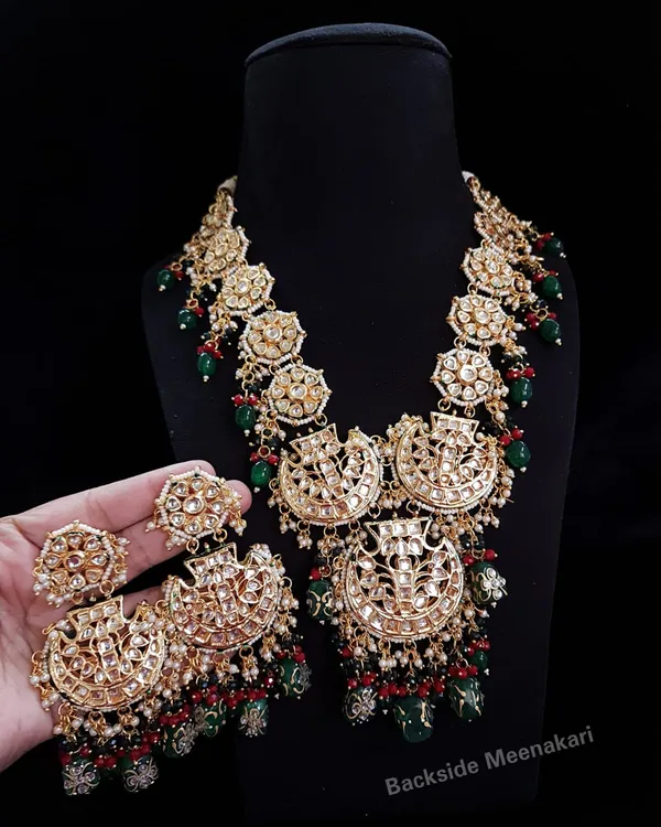 Long_Necklace_Set_and_Earrings