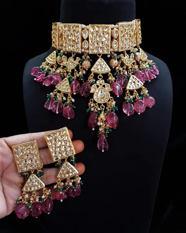 Brass_Choker_Necklace_Set_and_Earrings
