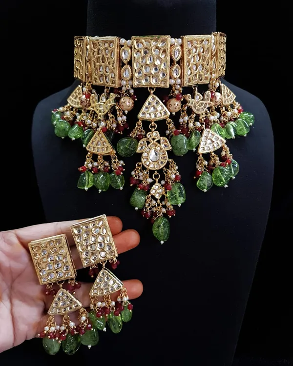 Brass_Choker_Necklace_Set_and_Earrings