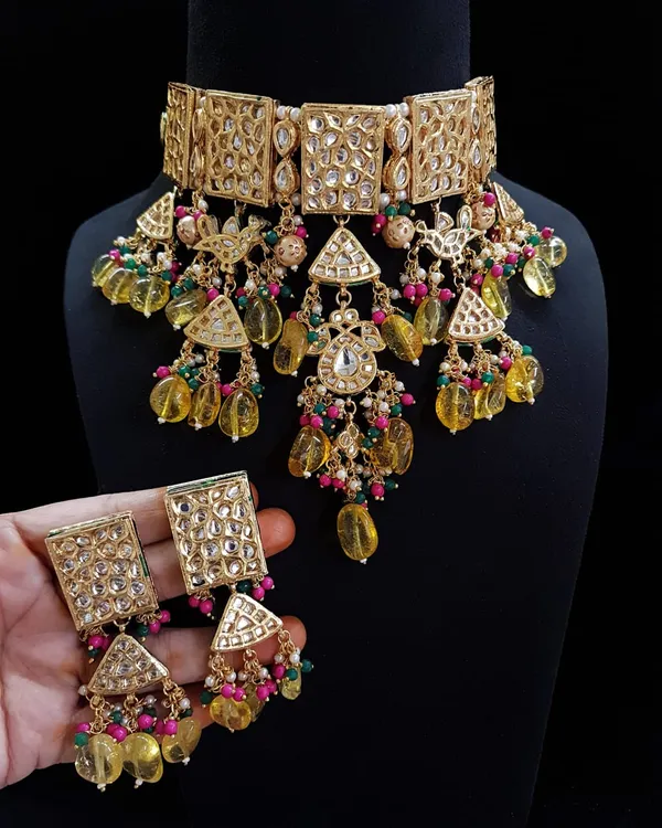 Brass_Choker_Necklace_Set_and_Earrings