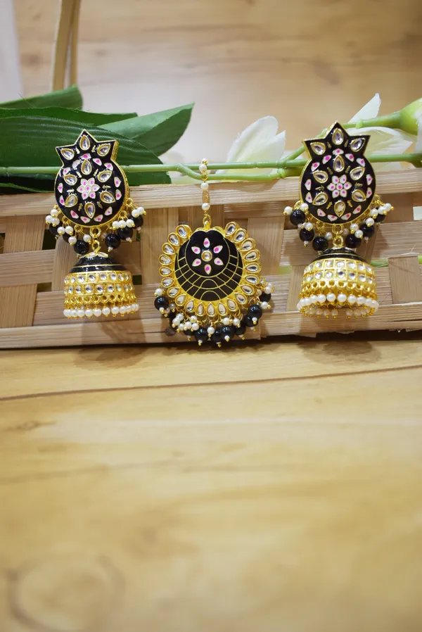 Hand_Made_Meenakari_Jhumka_Earring_with_Tikka