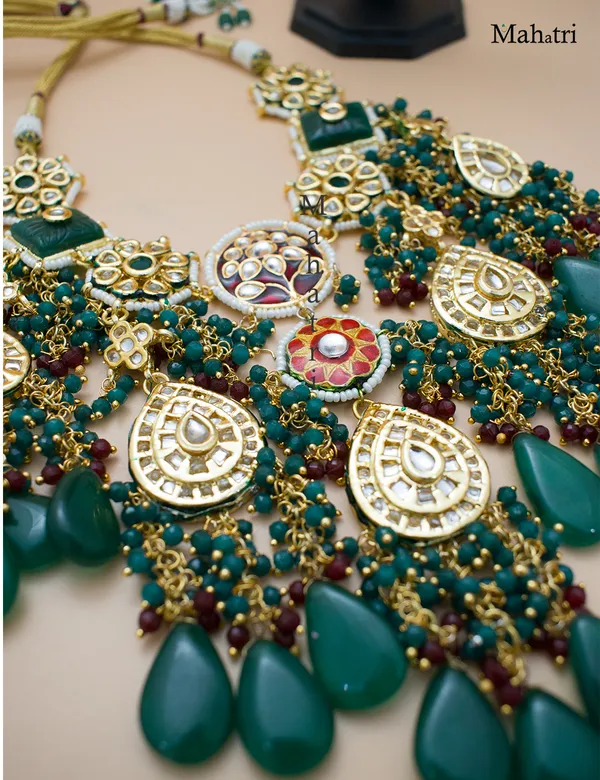 Premium_Bridal_Brass_Green_Necklace_Set_with_Earring