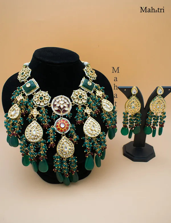 Premium_Bridal_Brass_Green_Necklace_Set_with_Earring