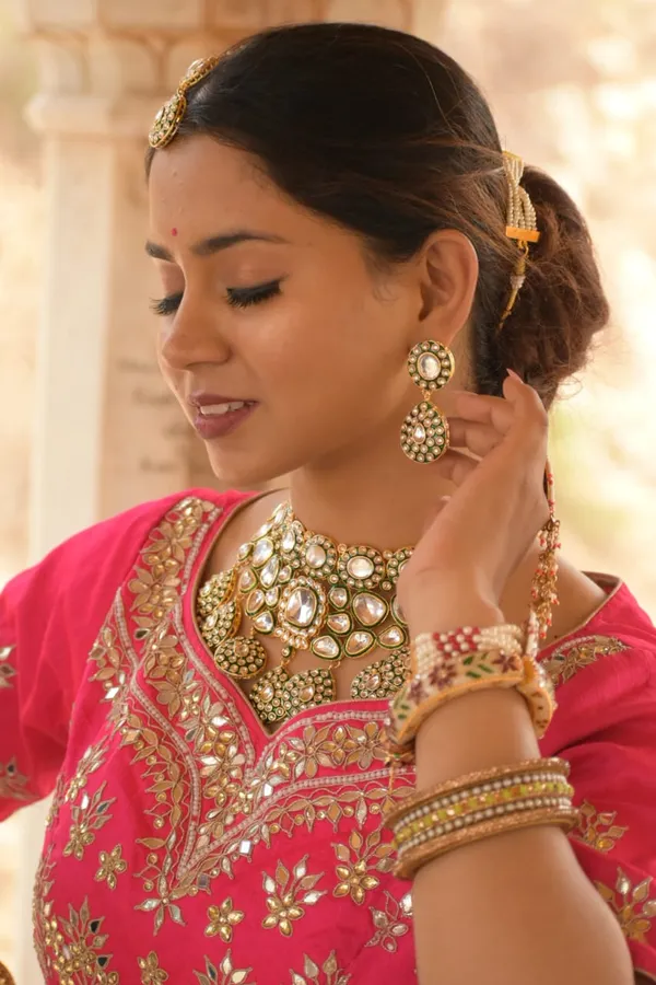 Bridal_Choker_Necklace_Earring_Set_wiith_Maang_Tikka_Only