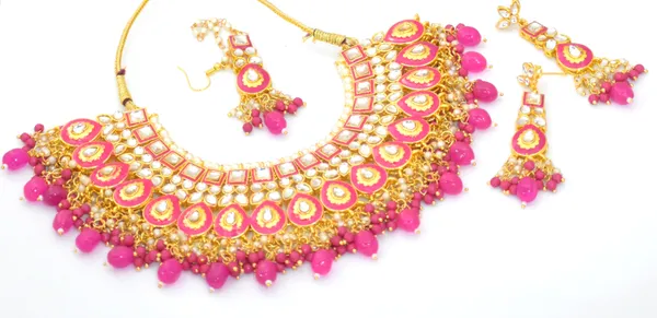 Choker_Bridal_Necklace_Set_and_Earrings