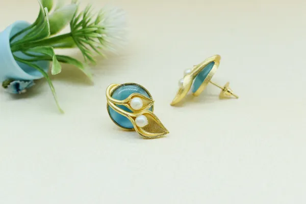 Pearl_Stone_Earring_Stud