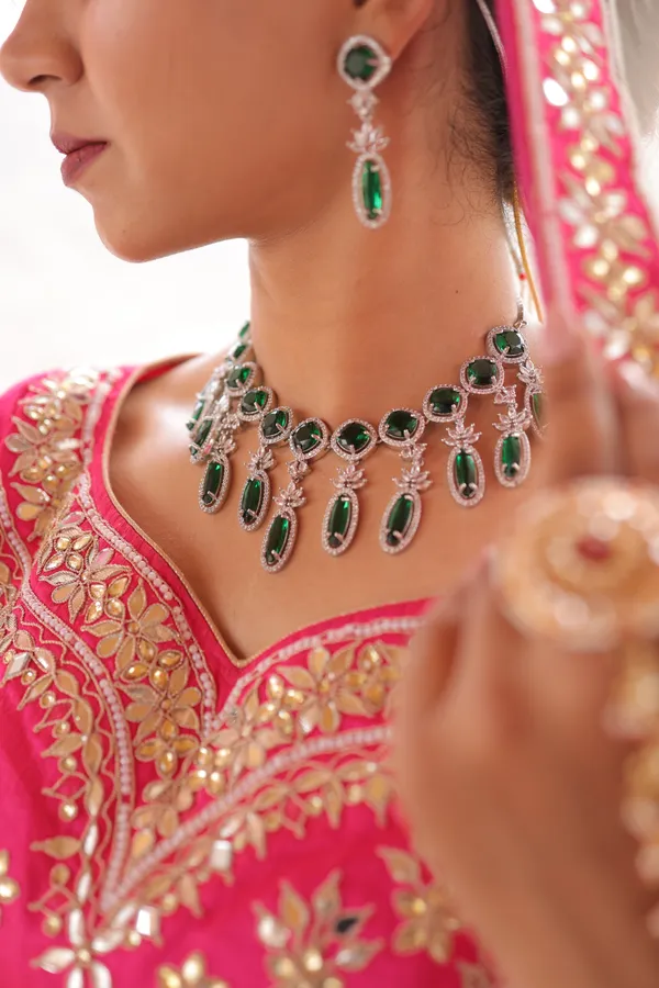 Green_AD_Necklace_set_with_Earring