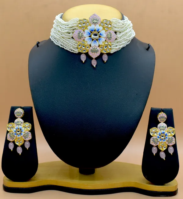 Baby_Pink_Chic_Necklace_Set_and_Earrings