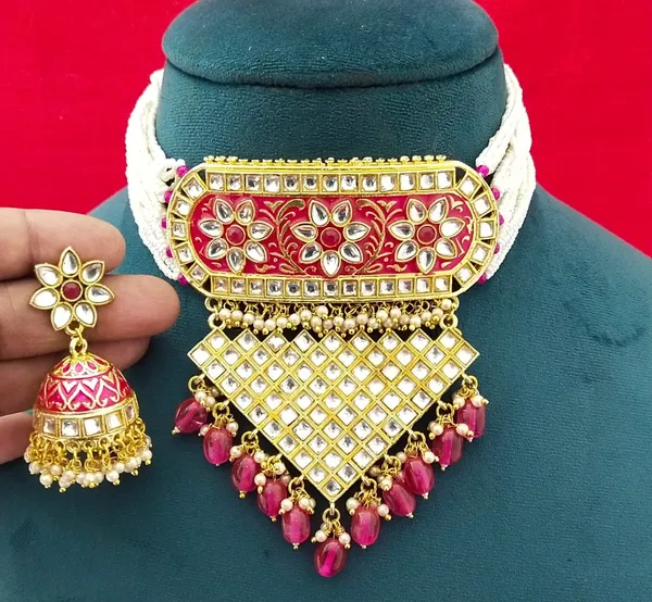 Choker_Magenta_Rani_Color_Necklace_with_Jhumka_Earring