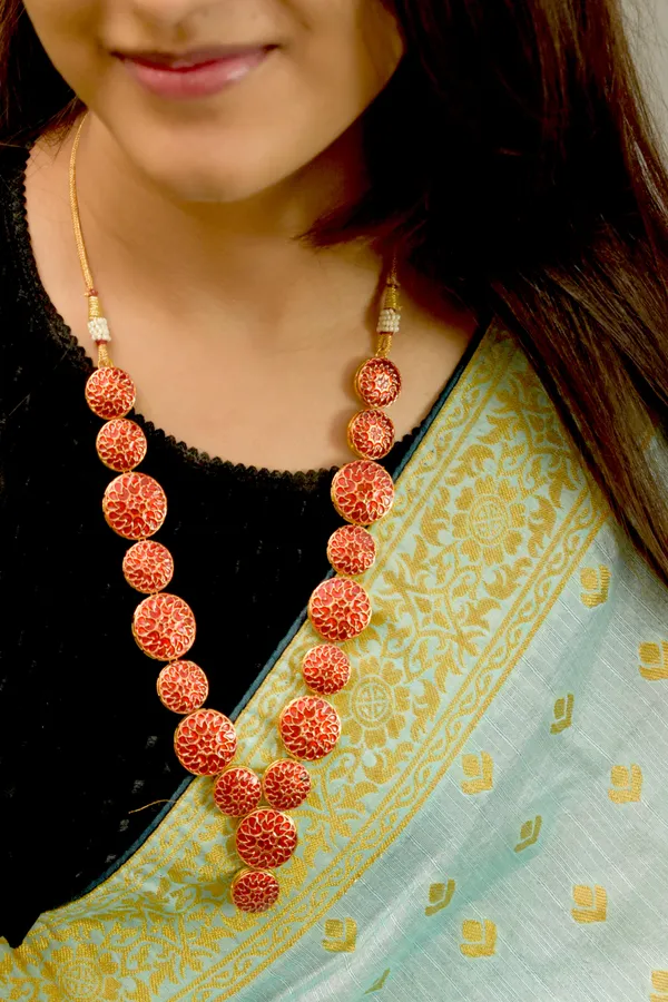 Long_Maroon_Red_Mala_Necklace_wearable_on_all_Kind_of__Outfits