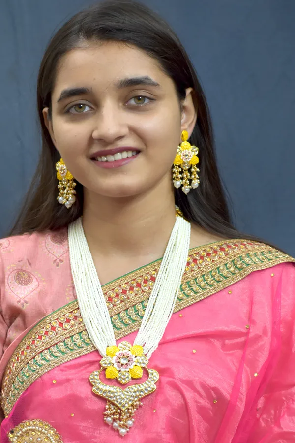 Long_Necklace_Set_with_beautiful_Earring