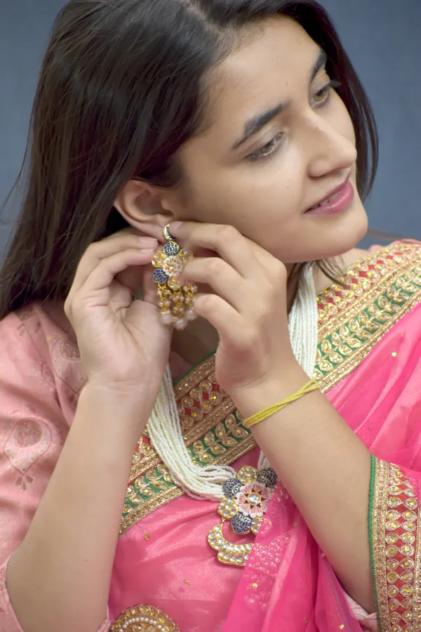 Long_Necklace_Set_with_beautiful_Earring
