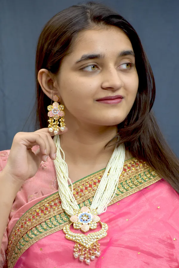 Long_Necklace_Set_with_beautiful_Earring