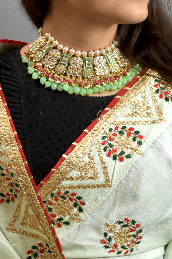 Quality_Mint_Choker_Necklace_Set_with_Maang_Tikka