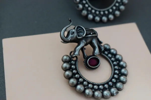 Stone_Based_Brass_Elephant_Oxidize_Earring