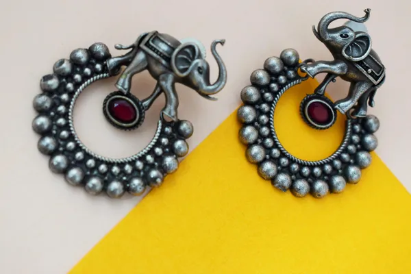 Stone_Based_Brass_Elephant_Oxidize_Earring