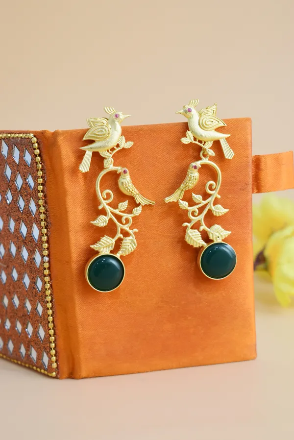 Brass_Long_Sparrow_Stone_Earring