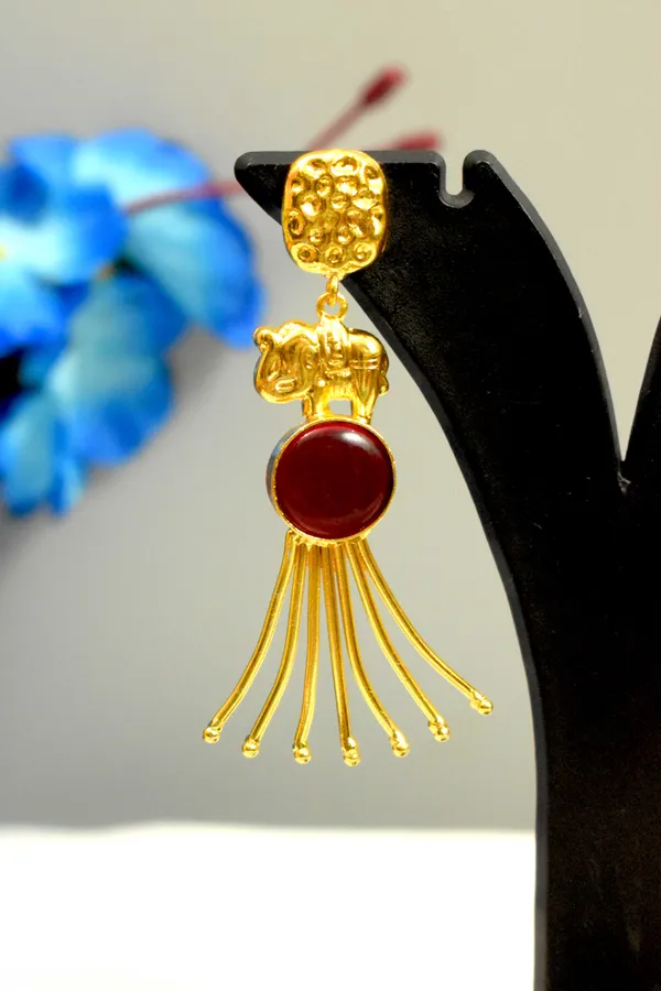 Unique_elephant_themed_earrings