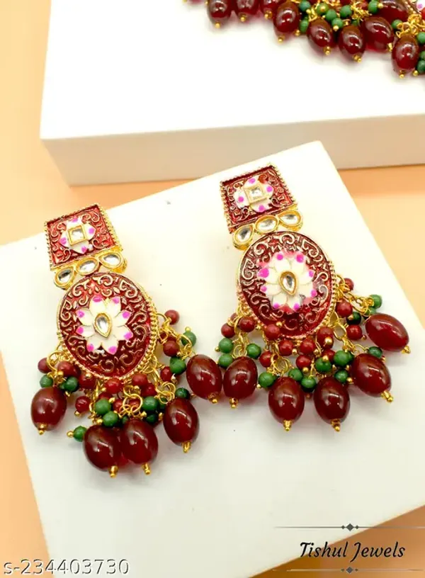 Hand_Made_Meena_Kari_Mahroon_Necklace_Set_and_Earrings_with_Maang_Tikka