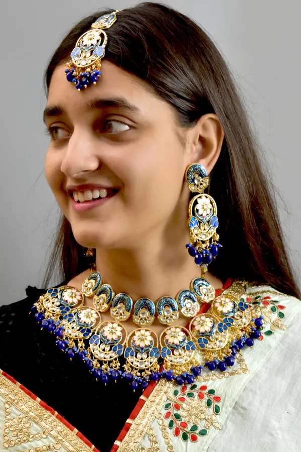 Handmade_Meenakari_Necklace_Choker_Set_with_Tikka
