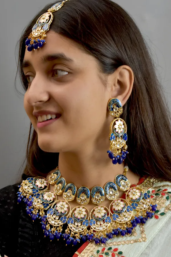 Handmade_Meenakari_Necklace_Choker_Set_with_Tikka