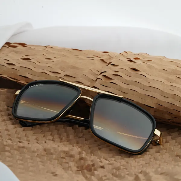Louis_Kouros_Brown_Gradient_Cayenne_Mirrored(Glass),_Night_Vision,_Toughened_Glass_Lens,_UV_Protection_Rectangular,_Wayfarer,_Retro_Square_Sunglasses_(56)__(For_Men_&_Women,_Brown_Gradient)
