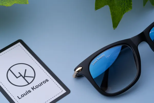 LOUIS_KOUROS__Blue_Gradient_Buloster_Mirrored,_UV_Protection,_Night_Vision,_Toughened_Glass_Lens,_UV_Protection,_Riding_Glasses,_Retro_Square,_Wayfarer_Sunglasses_(52)__(For_Men_&_Women,_Blue_Gradient)