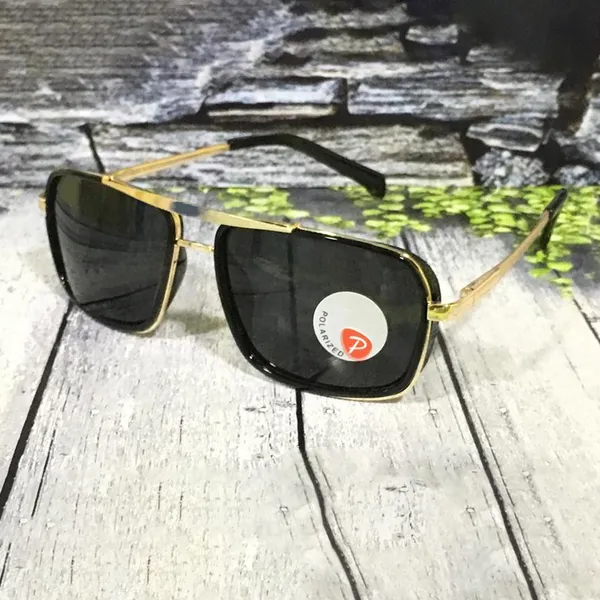 Madarian_4413_Square_Sunglasses
