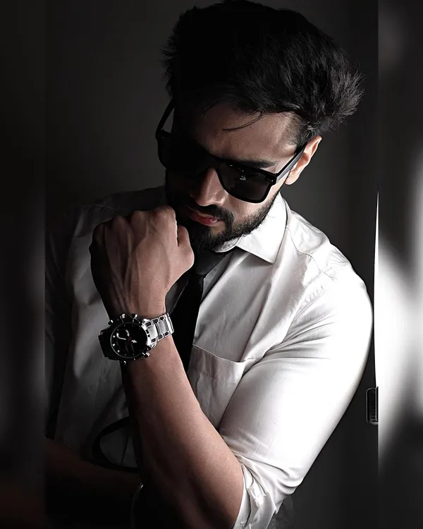 Black_Smyder_Square_Sunglasses
