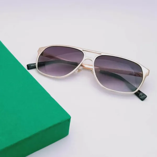 Black_MECH_BEASTS_Square_Sunglasses