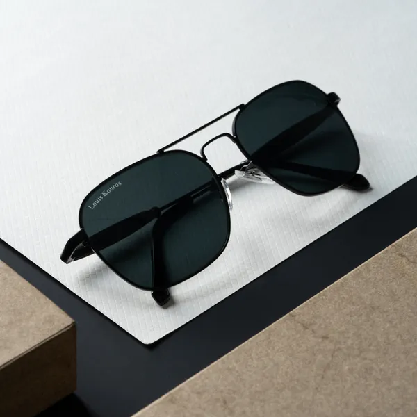 LOUIS_KOUROS__Black_Tigor_Mirrored,_Night_Vision,_Toughened_Glass_Lens,_UV_Protection_Rectangular,_Wayfarer,_Retro_Square_Sunglasses_(57)_(For_Men_&_Women,_Black)
