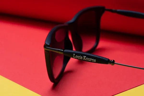 LOUIS_KOUROS__Blue_Gradient_Buloster_Mirrored,_UV_Protection,_Night_Vision,_Toughened_Glass_Lens,_UV_Protection,_Riding_Glasses,_Retro_Square,_Wayfarer_Sunglasses_(52)__(For_Men_&_Women,_Blue_Gradient)