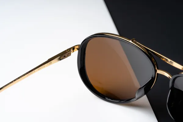 Louis_Kouros_Brown_Cherokee_Mirrored(Glass),_UV_Protection,_Toughened_Glass_Lens,_UV_Protection,_Night_Vision,_Oval,_Aviator_Sunglasses_(60)__(For_Men_&_Women,_Brown)