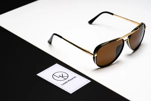 Louis_Kouros_Brown_Cherokee_Mirrored(Glass),_UV_Protection,_Toughened_Glass_Lens,_UV_Protection,_Night_Vision,_Oval,_Aviator_Sunglasses_(60)__(For_Men_&_Women,_Brown)