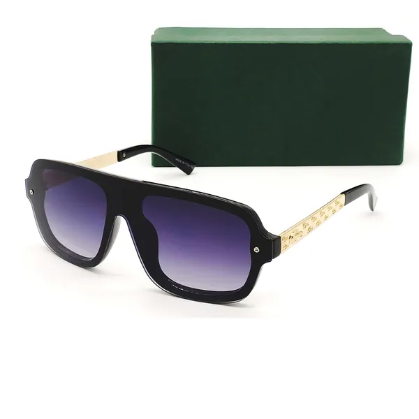 Black_HONEST_Square_Sunglasses