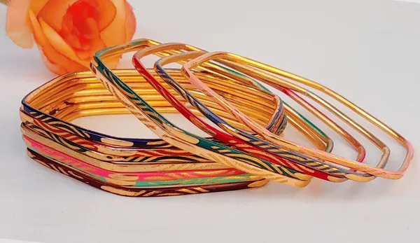 Laal_Amrood_Metal_Bangles_Set_For_Women_&_Girls_Multi_Colour_Hexagon_Shape_(Pack_of_12)