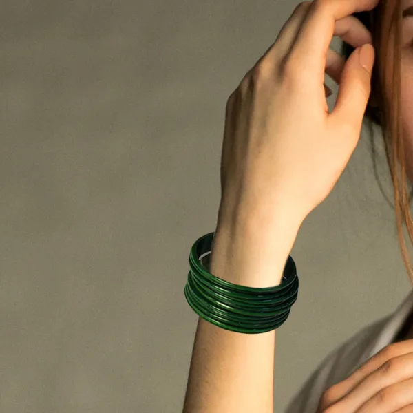 Glass_Bangles_Set_For_Women_&_Girls_Plain_Dark_Green_With_Glossy_Finished_(Pack_of_24)