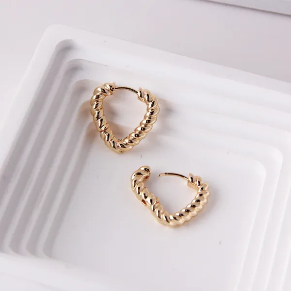 Elena_Heart_Necklace_For_Women