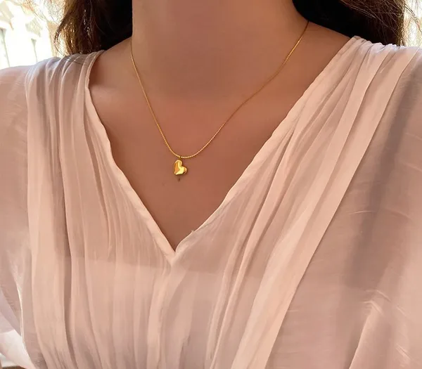 Kaytee_Heart_Necklace_For_Women