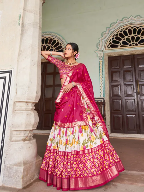 Pink_Patola_Print_Traditional_Lehenga_Choli_(Flower_Pink)