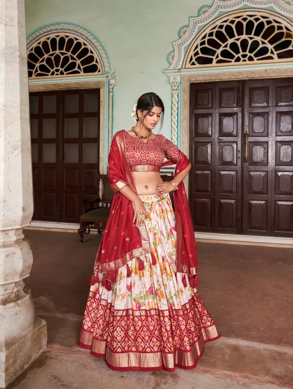 Red_Patola_Print_Traditional_Lehenga_Choli_(Flower_Red)
