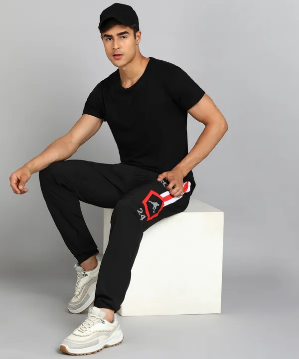 Solid_Striped_Men_Black_Track_Pants